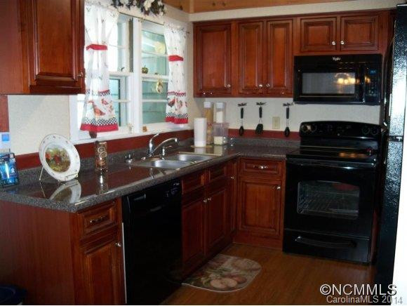 132 Forest Lane - Photo 3