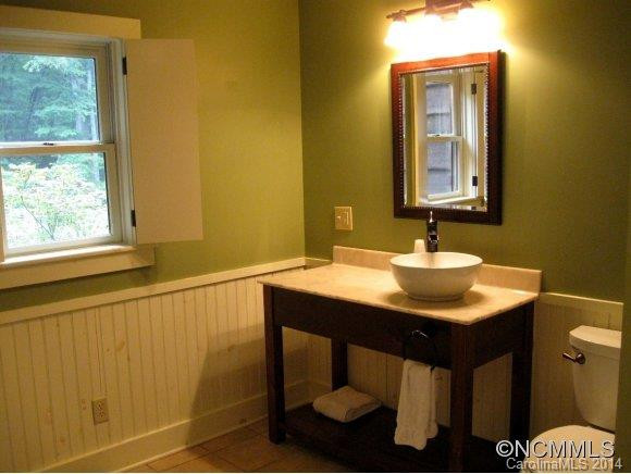 992 Mountain Page Road - Photo 14