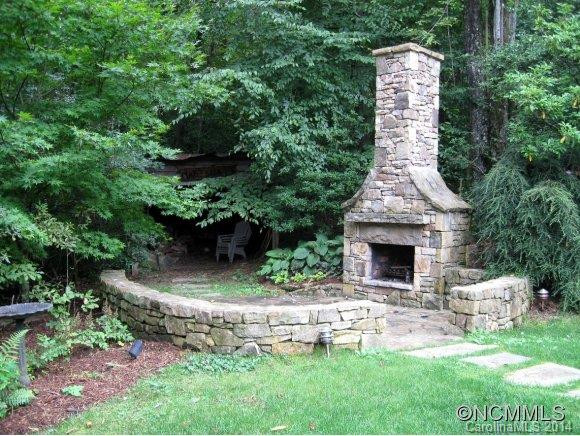 992 Mountain Page Road - Photo 5