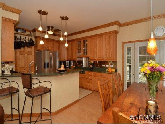 633 SOUTHERN PINES PLACE - Photo 9