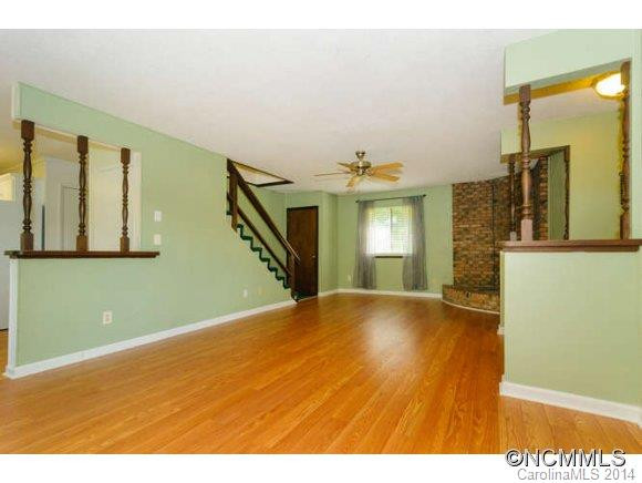 54 Dixon Terrace - Photo 7