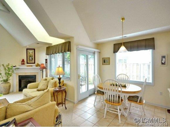 43 HONEYCOMBE CIRCLE - Photo 3