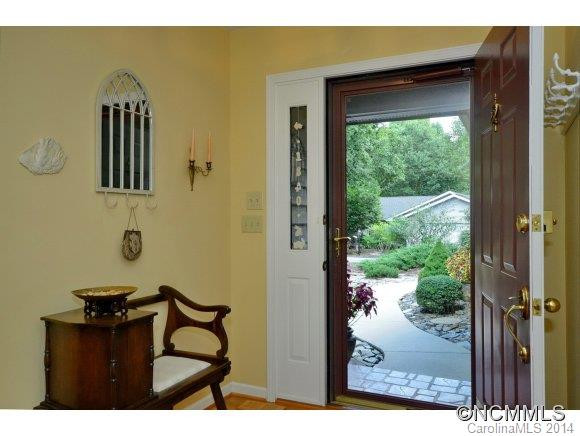 1840 Riverview Court - Photo 3