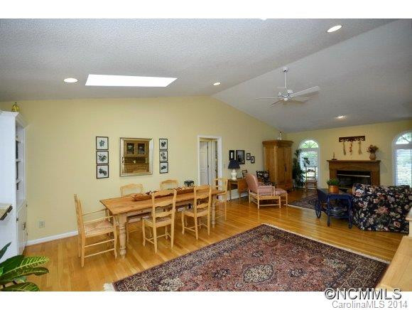 1840 Riverview Court - Photo 6