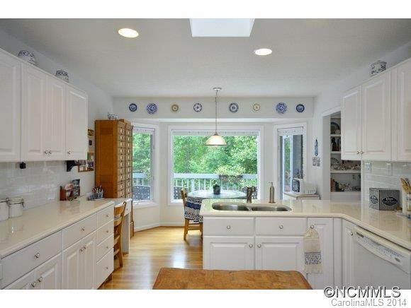 1840 Riverview Court - Photo 8