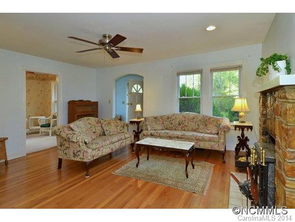 5 Carl Norris Road - Photo 2