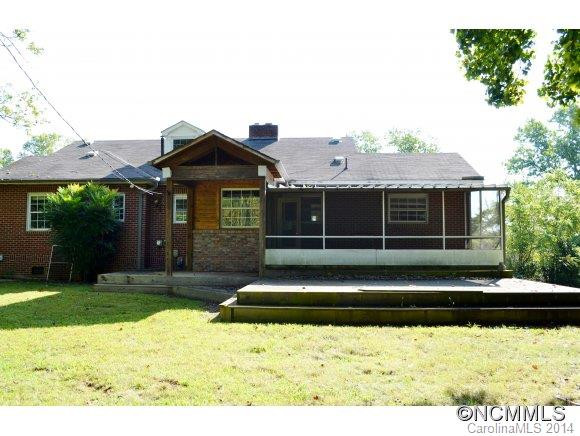 207 Ewbank Drive - Photo 2