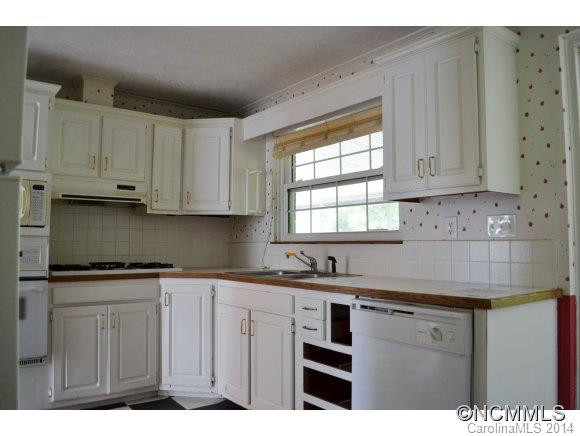 207 Ewbank Drive - Photo 5