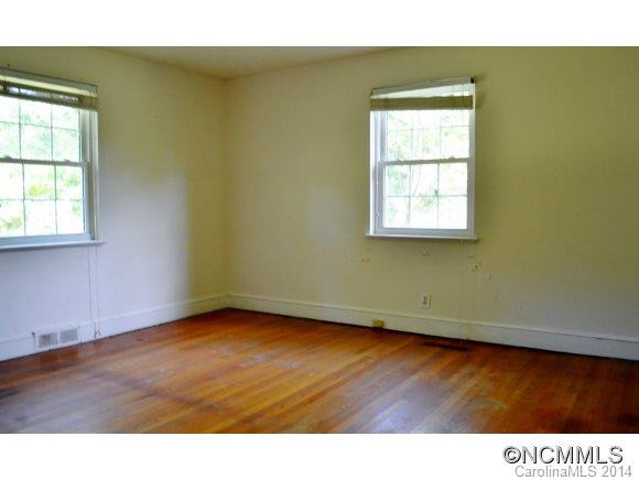 207 Ewbank Drive - Photo 6