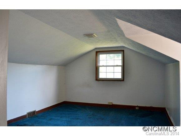 207 Ewbank Drive - Photo 10
