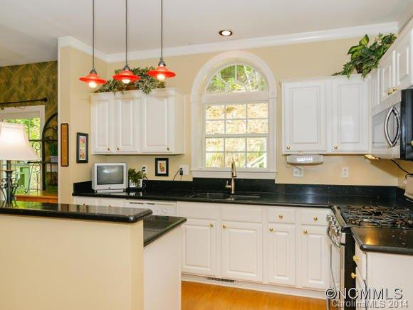 151 Saw Branch Road - Photo 12