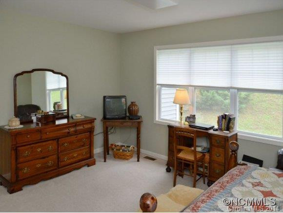 285 CHARLESTOWN DRIVE - Photo 11