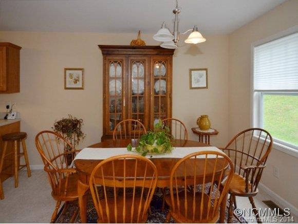 285 CHARLESTOWN DRIVE - Photo 8