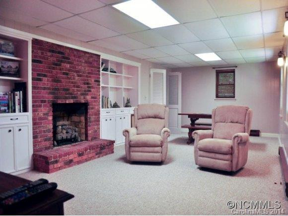 72 DOUGLAS CIRCLE - Photo 16