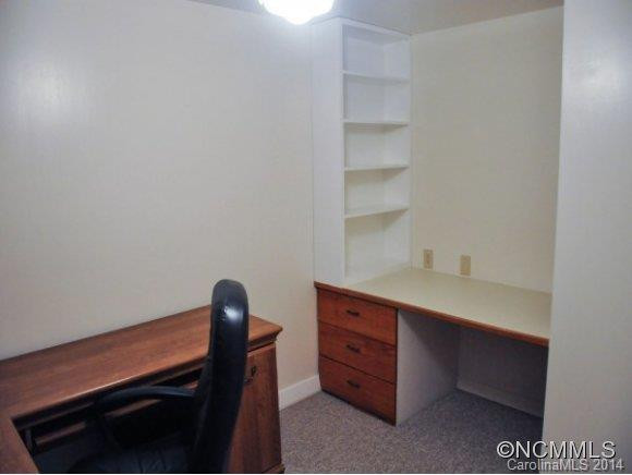 72 DOUGLAS CIRCLE - Photo 20