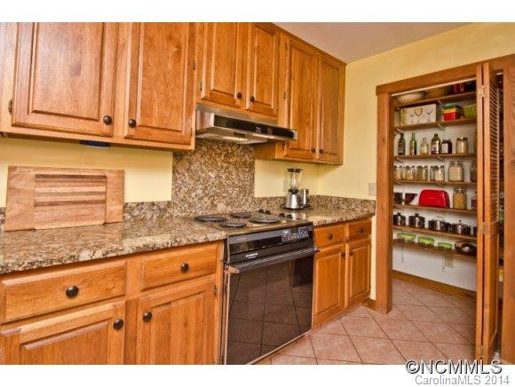 16 Carol Lane - Photo 7