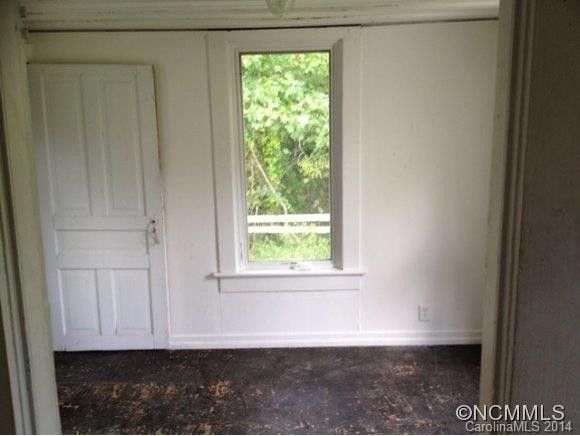 156 Beaverdam Rd - Photo 9
