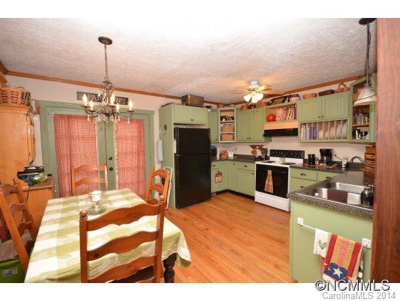 80 Hookers Gap Rd. - Photo 2