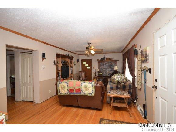 80 Hookers Gap Rd. - Photo 4