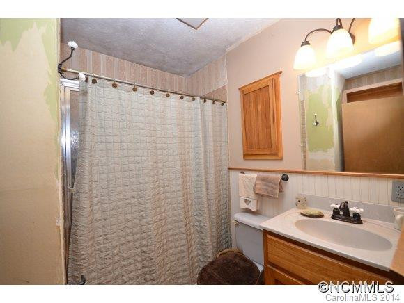 80 Hookers Gap Rd. - Photo 8