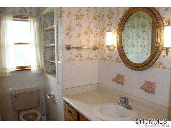 1198 Alexander Road - Photo 14