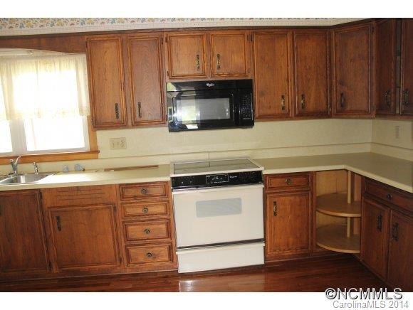 1198 Alexander Road - Photo 6