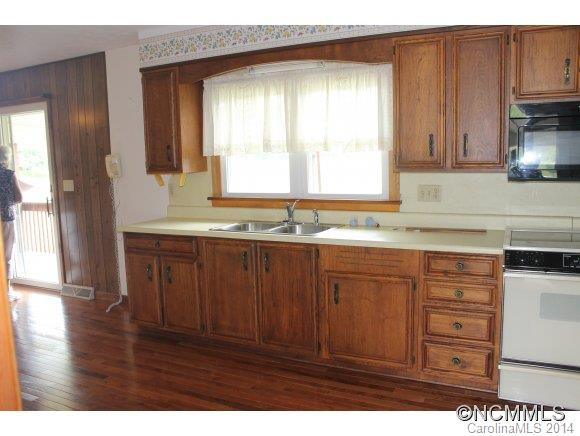 1198 Alexander Road - Photo 7