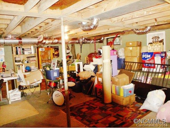 117 LOOP ROAD - Photo 13