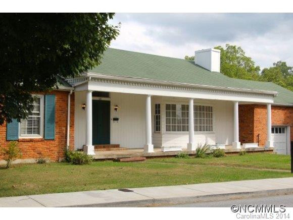 128 Newfound St - Photo 2