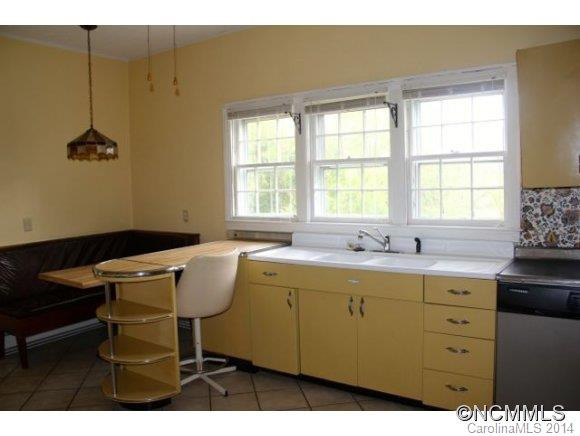 128 Newfound St - Photo 10