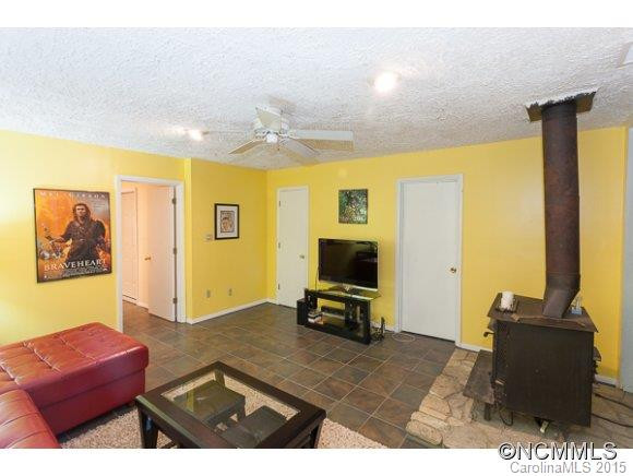 516 Betsy Ross Lane - Photo 15