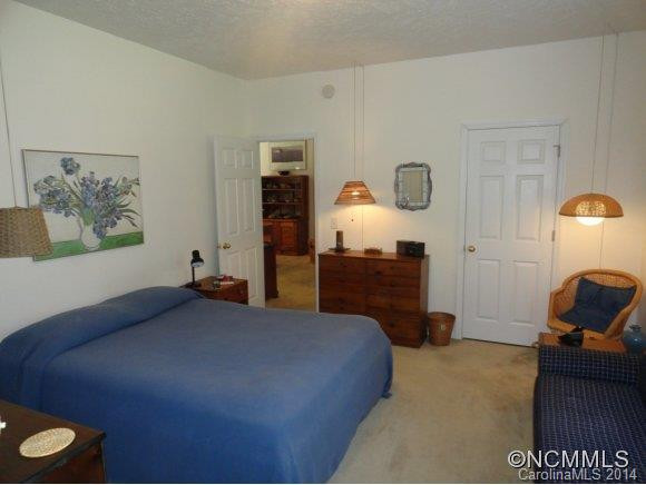 65 Falcon Ct. - Photo 12