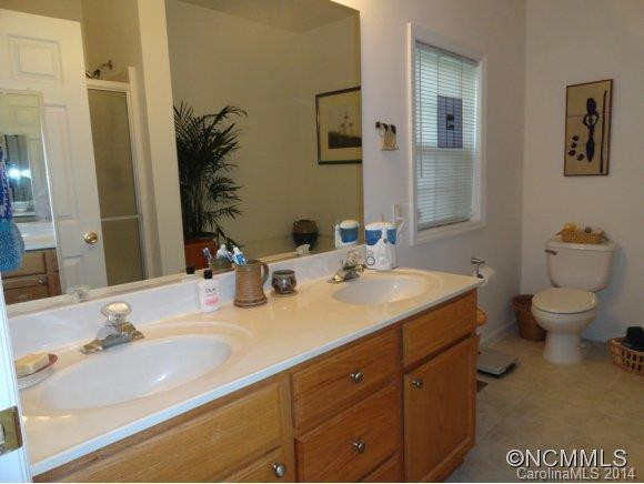 65 Falcon Ct. - Photo 14