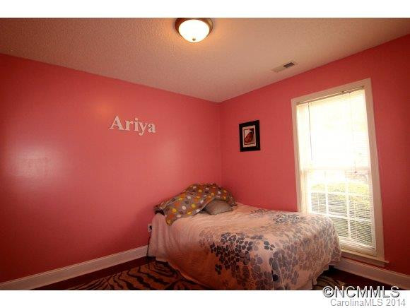 63 Stonehollow Road - Photo 17