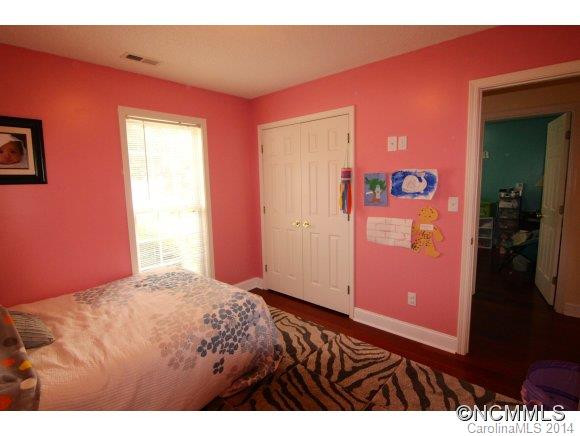 63 Stonehollow Road - Photo 18