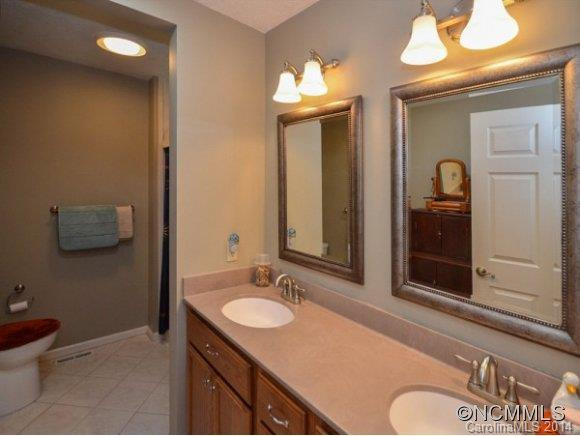 2740 LEUCOTHAE WAY - Photo 11
