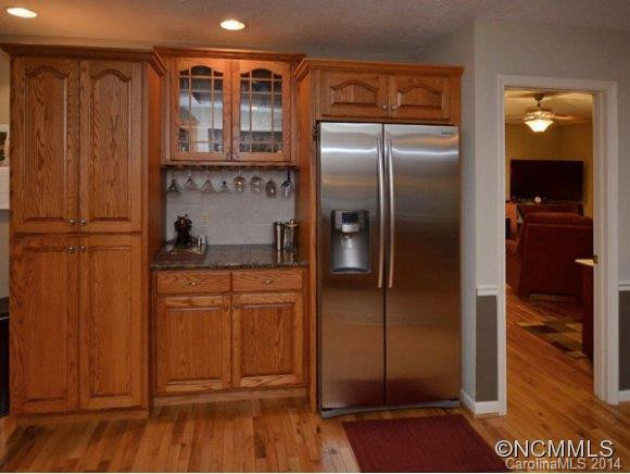 2740 LEUCOTHAE WAY - Photo 6