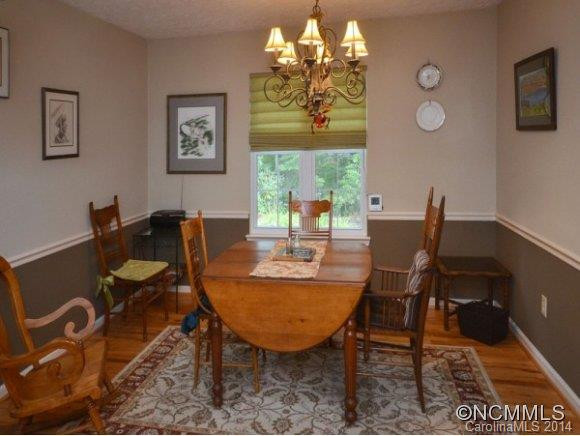 2740 LEUCOTHAE WAY - Photo 8