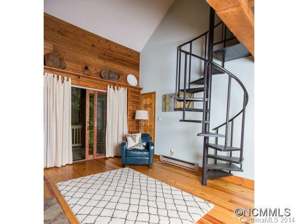 10 Woodridge Ln - Photo 5