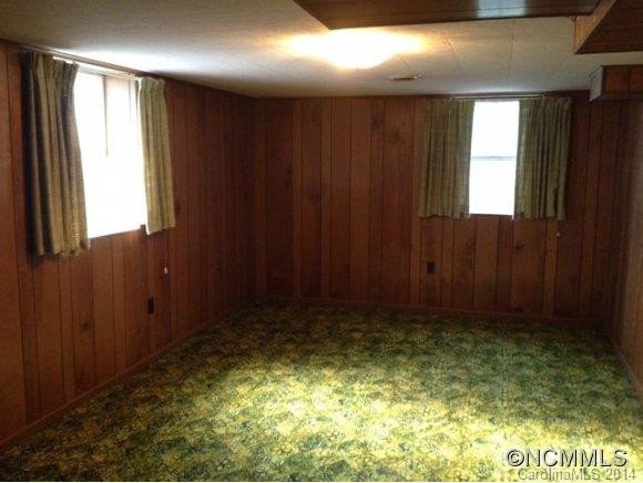 24 Old Asbury Rd. - Photo 11