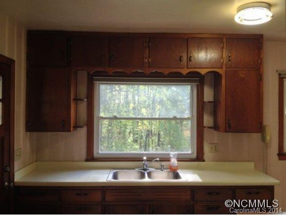 24 Old Asbury Rd. - Photo 21