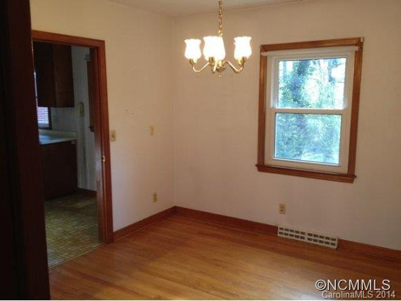 24 Old Asbury Rd. - Photo 8