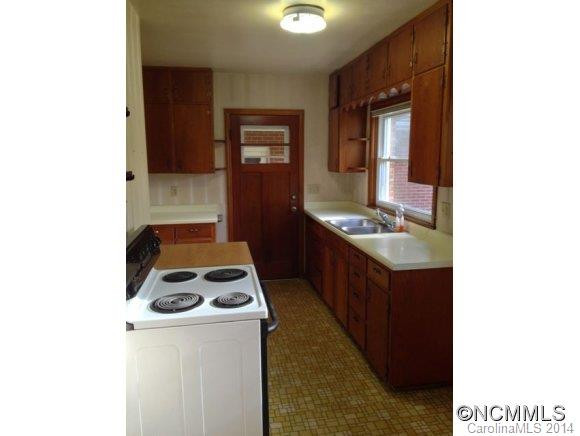 24 Old Asbury Rd. - Photo 9