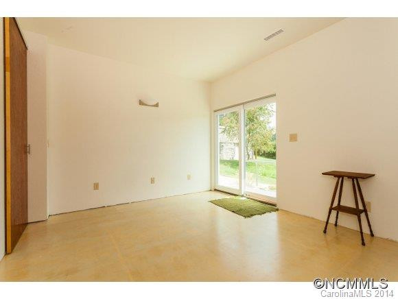 98 Ora St - Photo 11