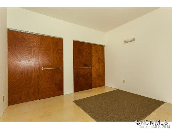 98 Ora St - Photo 13