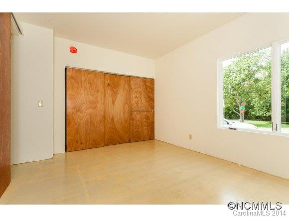 98 Ora St - Photo 14