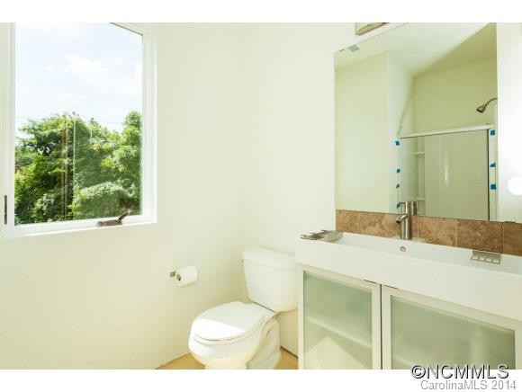 98 Ora St - Photo 20