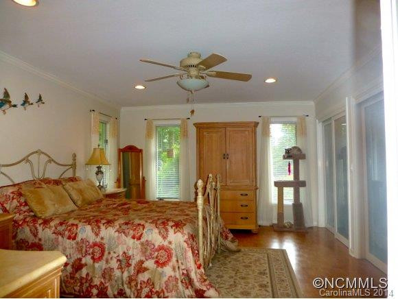 120 Yardley Court - Photo 11