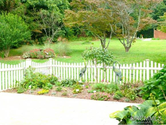 120 Yardley Court - Photo 20