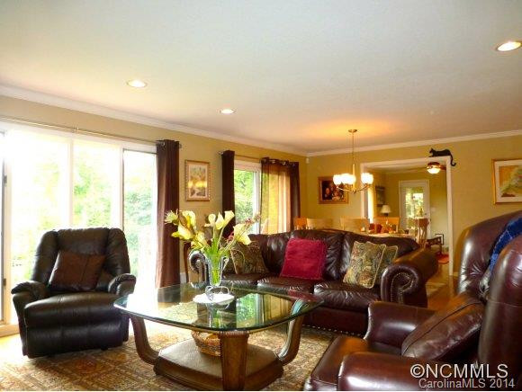 120 Yardley Court - Photo 4